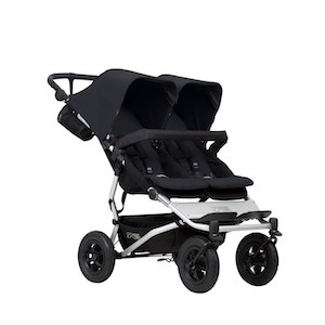 Visa mer info om denna barnvagn Mountain Buggy Duet v3 Syskonvagn (Svart Black)